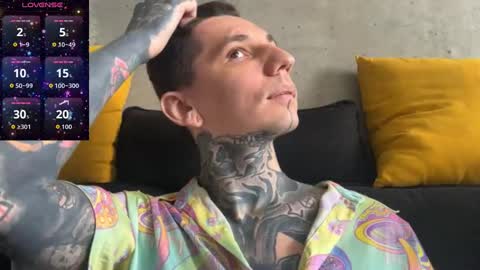    online show from October 30, 2025, 5:42 am