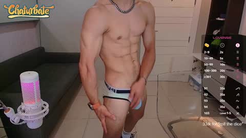 Snapshot of max_russell chatting on December 16, 2024, 12:37 am Former Porn Star online show from December 16, 2024, 12:37 am