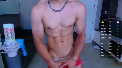 Snapshot of max_russell chatting on February 9, 2025, 4:04 am Former Porn Star online show from February 9, 2025, 4:04 am