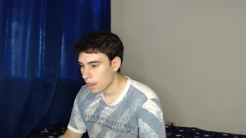 Snapshot of max_snow1616 chatting on October 13, 2025, 7:14 pm max_snow1616 online show from October 13, 2025, 7:14 pm