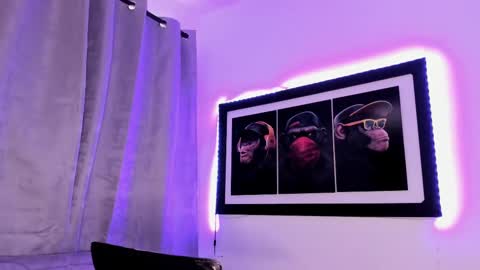 Maxcarther online show from February 16, 2025, 9:48 pm