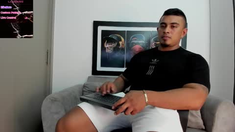 Maxcarther online show from December 2, 2025, 9:21 pm