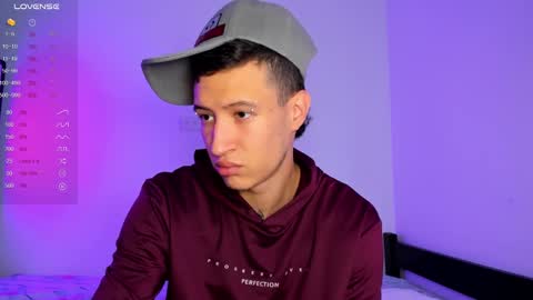 Snapshot of maxi_open chatting on February 13, 2025, 1:05 pm Maxi Model Independent online show from February 13, 2025, 1:05 pm