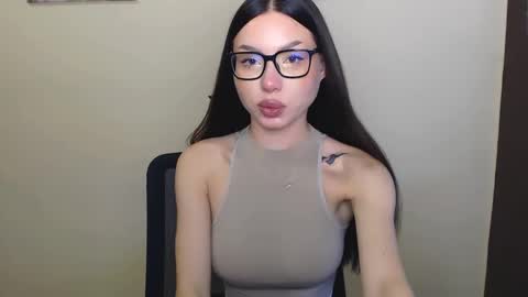 Snapshot of maxi_sweetheart chatting on January 11, 2025, 11:23 am Joanna online show from January 11, 2025, 11:23 am