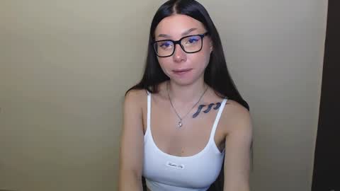 Snapshot of maxi_sweetheart chatting on January 17, 2025, 10:22 am Joanna online show from January 17, 2025, 10:22 am