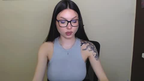 Snapshot of maxi_sweetheart chatting on February 25, 2025, 4:21 pm Joanna online show from February 25, 2025, 4:21 pm