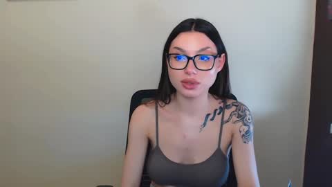 Snapshot of maxi_sweetheart chatting on February 26, 2025, 11:20 am Joanna online show from February 26, 2025, 11:20 am