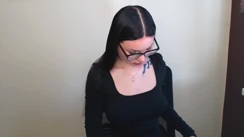 Snapshot of maxi_sweetheart chatting on March 5, 2025, 11:38 am Joanna online show from March 5, 2025, 11:38 am