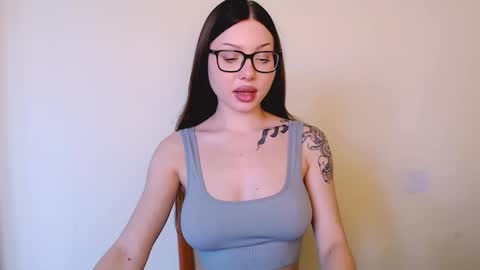 Snapshot of maxi_sweetheart chatting on October 27, 2025, 11:14 am Joanna online show from October 27, 2025, 11:14 am