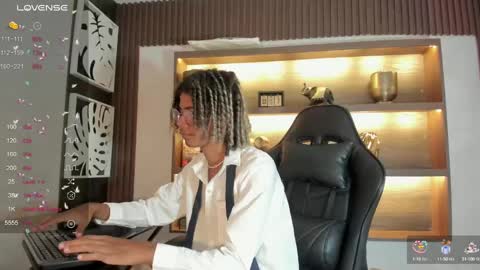 maxim online show from February 16, 2025, 3:04 am