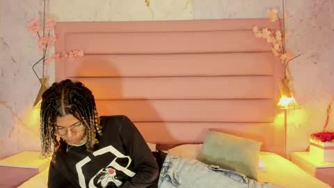 maxim online show from September 26, 2025, 3:10 am