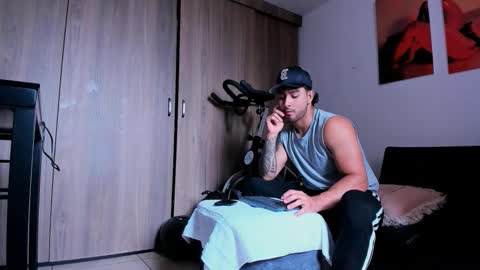 Maximo online show from October 17, 2025, 2:30 pm