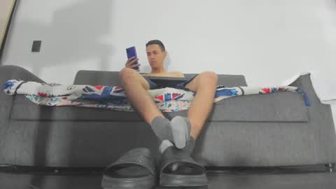 Snapshot of maximo__77 chatting on October 10, 2025, 2:32 am maximo__77 online show from October 10, 2025, 2:32 am