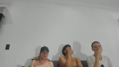 Snapshot of maximo__77 chatting on November 22, 2025, 8:02 am maximo__77 online show from November 22, 2025, 8:02 am