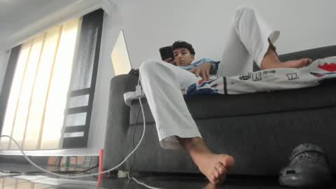 Snapshot of maximo__77 chatting on November 27, 2025, 3:25 pm maximo__77 online show from November 27, 2025, 3:25 pm