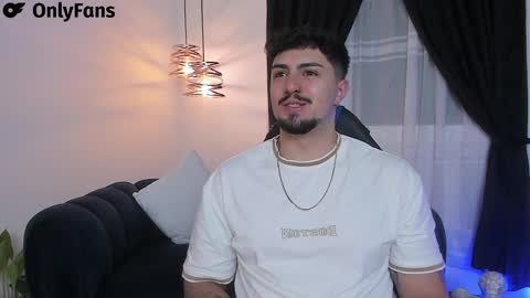 Maximo online show from January 14, 2025, 4:57 am