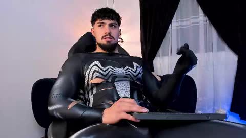 Maximo online show from September 20, 2025, 5:52 am