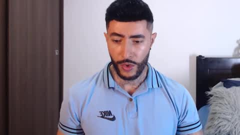 Independent Model online show from December 25, 2024, 5:58 am