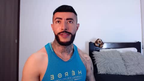 Independent Model online show from February 28, 2025, 4:21 am