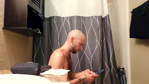 Snapshot of maximusdemitrious chatting on December 2, 2025, 12:05 am maximusdemitrious online show from December 2, 2025, 12:05 am