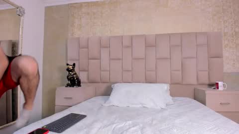 Snapshot of maximusdick1_ chatting on October 25, 2025, 3:58 am Maximus online show from October 25, 2025, 3:58 am