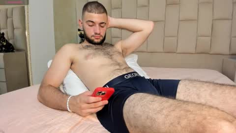 Snapshot of maximusdick1_ chatting on November 22, 2025, 5:39 am Maximus online show from November 22, 2025, 5:39 am