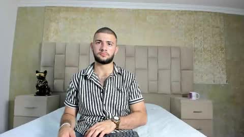 Snapshot of maximusdick1_ chatting on November 23, 2025, 4:45 am Maximus online show from November 23, 2025, 4:45 am