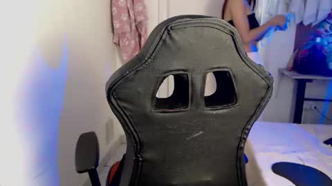 Snapshot of maxinesex_ chatting on October 29, 2025, 1:57 pm maxinesex_ online show from October 29, 2025, 1:57 pm