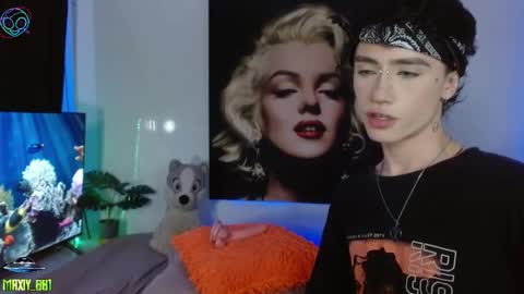 Max online show from November 20, 2025, 7:19 am