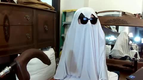 maxjr8008 online show from October 30, 2025, 6:59 am