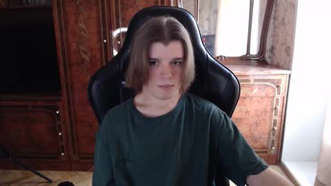 Snapshot of maxplay18 chatting on October 11, 2025, 12:36 pm Max online show from October 11, 2025, 12:36 pm