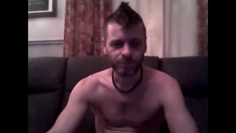 Snapshot of maxthewolf chatting on November 14, 2025, 1:26 am MaxTheWolf online show from November 14, 2025, 1:26 am