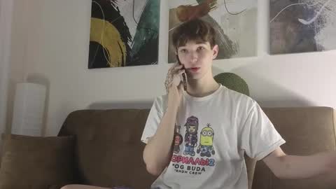 Snapshot of maxwellchik chatting on October 27, 2025, 5:06 pm maxwellchik online show from October 27, 2025, 5:06 pm