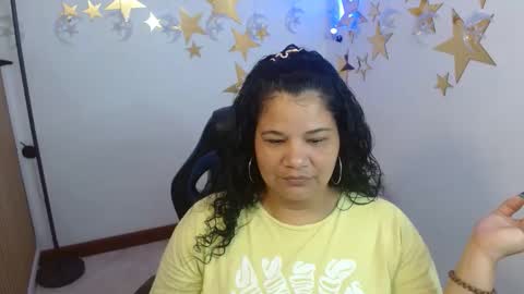 Snapshot of may_fk chatting on November 27, 2025, 12:02 am may_fk online show from November 27, 2025, 12:02 am