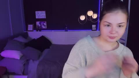 Woman online show from February 15, 2025, 2:00 pm