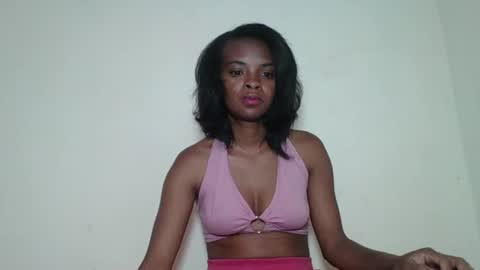 mayalabelle online show from November 26, 2025, 9:54 am