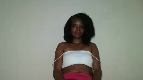 mayalabelle online show from November 30, 2025, 3:21 am