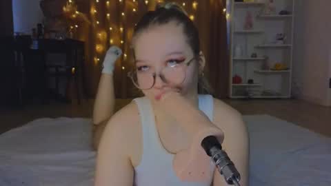 Snapshot of mayaster chatting on March 2, 2025, 5:23 am Maya online show from March 2, 2025, 5:23 am