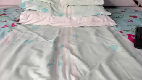 Snapshot of maybelline_666 chatting on October 8, 2025, 7:55 pm Maybelline69 online show from October 8, 2025, 7:55 pm