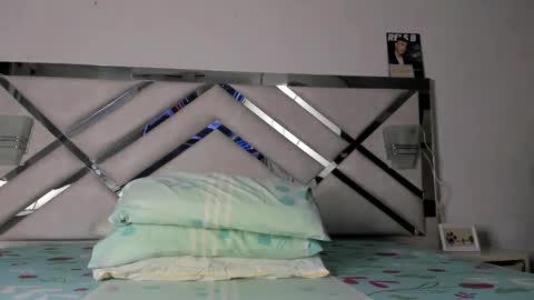 Snapshot of maybelline_666 chatting on November 4, 2025, 9:36 pm Maybelline69 online show from November 4, 2025, 9:36 pm