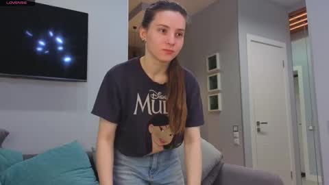 My name Casey  online show from November 9, 2025, 4:44 am