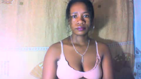 mayrah online show from February 15, 2025, 10:44 am