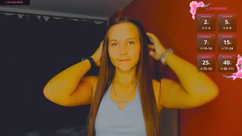 Snapshot of maysday chatting on October 15, 2025, 3:34 pm May online show from October 15, 2025, 3:34 pm