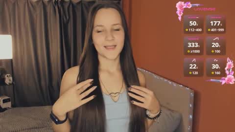 Snapshot of maysday chatting on November 27, 2025, 1:46 pm May online show from November 27, 2025, 1:46 pm