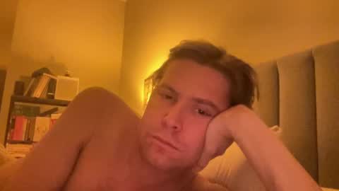 Snapshot of mbnc chatting on March 3, 2025, 2:04 am lol online show from March 3, 2025, 2:04 am