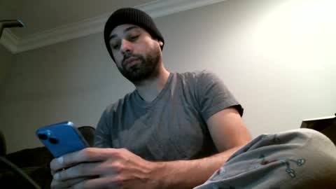 Snapshot of mcbuster11 chatting on February 6, 2025, 12:26 pm mcbuster11 online show from February 6, 2025, 12:26 pm