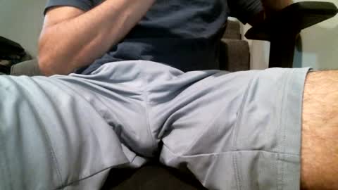 Snapshot of mcbuster11 chatting on September 16, 2025, 4:24 am mcbuster11 online show from September 16, 2025, 4:24 am