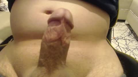 Snapshot of mcl0vvin chatting on December 18, 2024, 4:39 pm McLovin online show from December 18, 2024, 4:39 pm