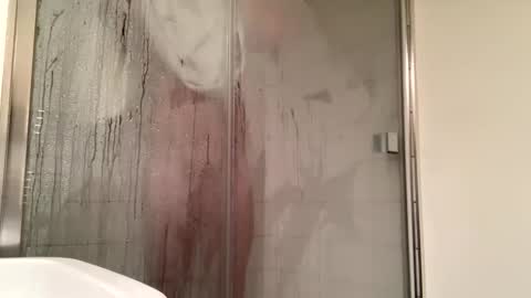 Snapshot of mcr8080 chatting on December 29, 2024, 6:05 pm mcr8080 online show from December 29, 2024, 6:05 pm