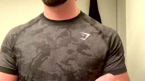 Snapshot of mcr8080 chatting on January 15, 2025, 5:40 am mcr8080 online show from January 15, 2025, 5:40 am